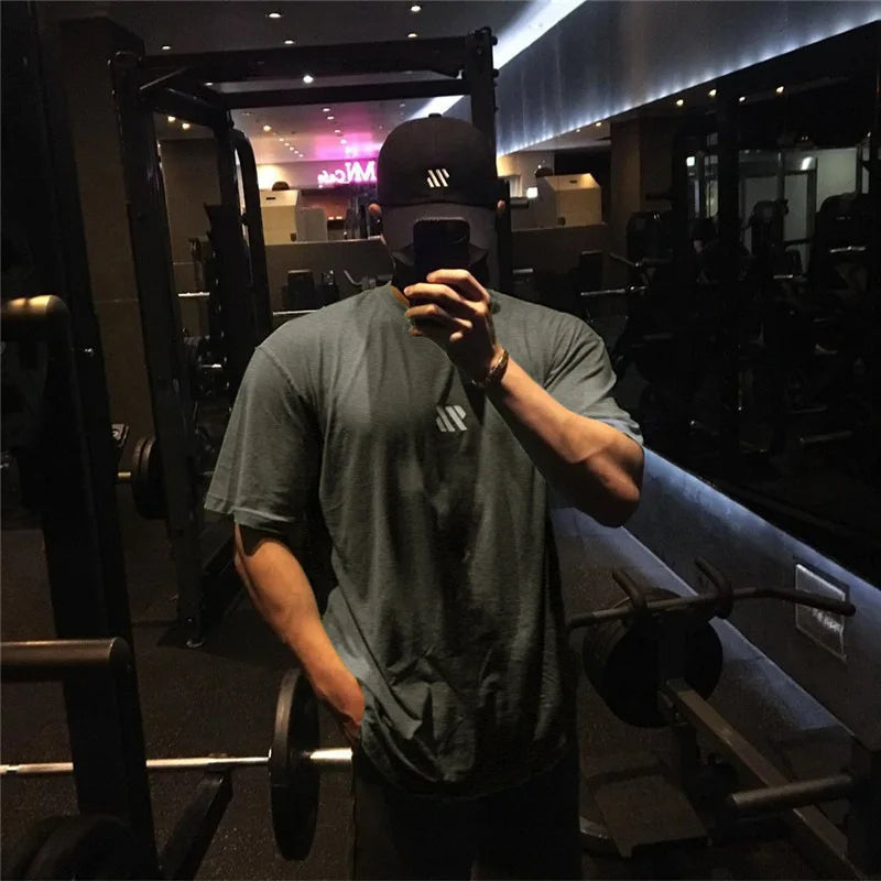 Men's Clothing Gym Fitness Streetwear Tees Breathable Cotton Loose Short Sleeve T-shirt Summer Casual Running Tops Sweatshirt